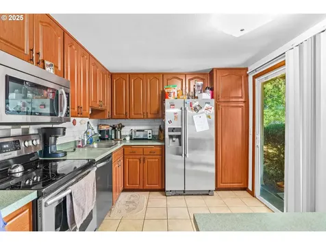 813 Ruby Avenue Eugene OR 97404