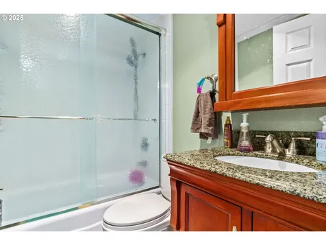 813 Ruby Avenue Eugene OR 97404
