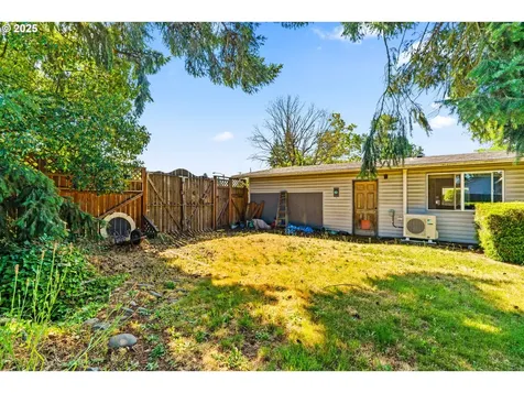 813 Ruby Avenue Eugene OR 97404