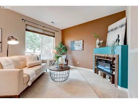 3181 SE Robin Circle Hillsboro OR 97123