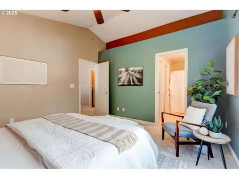3181 SE Robin Circle Hillsboro OR 97123