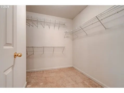 3181 SE Robin Circle Hillsboro OR 97123