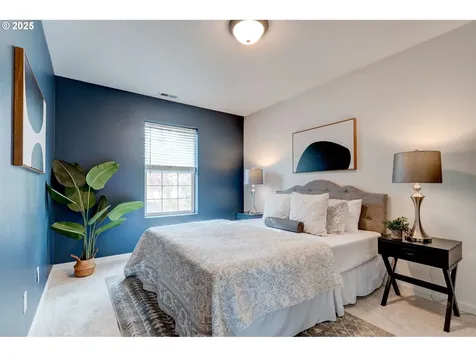 3181 SE Robin Circle Hillsboro OR 97123