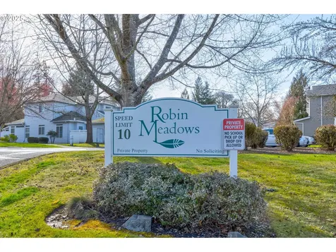 3181 SE Robin Circle Hillsboro OR 97123