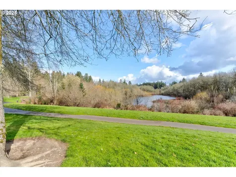 3181 SE Robin Circle Hillsboro OR 97123