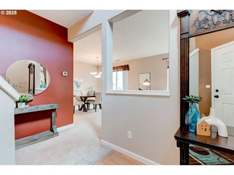 3181 SE Robin Circle Hillsboro OR 97123