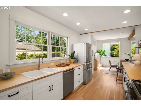 4614 NE 97th Avenue Portland OR 97220