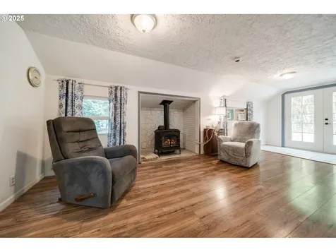 3900 NE 122nd Avenue Vancouver WA 98682