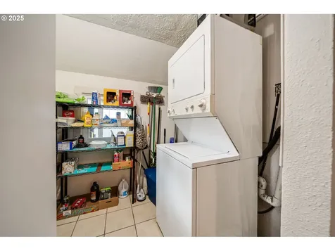 3900 NE 122nd Avenue Vancouver WA 98682