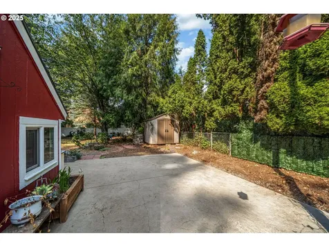 3900 NE 122nd Avenue Vancouver WA 98682