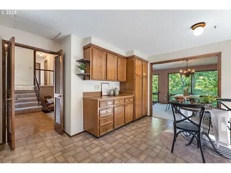 350 NW 87th Avenue Portland OR 97229