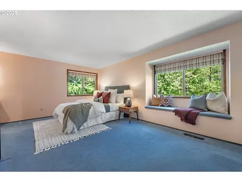 350 NW 87th Avenue Portland OR 97229
