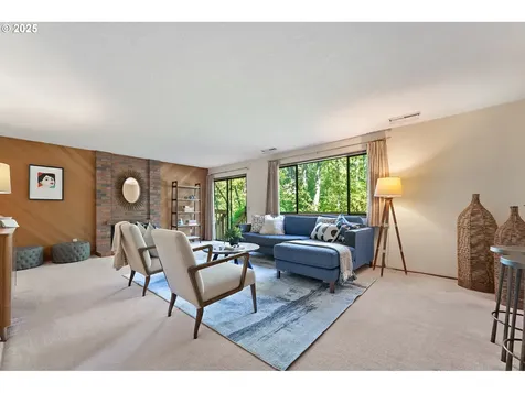 350 NW 87th Avenue Portland OR 97229