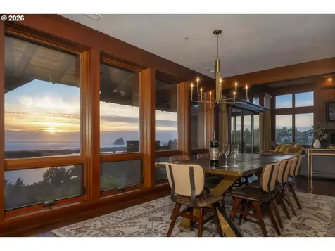 7850 Brooten Mountain Loop Pacific City OR 97135