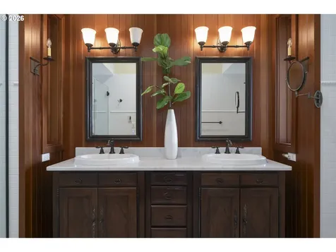 7850 Brooten Mountain Loop Pacific City OR 97135