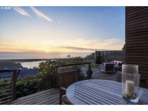 7850 Brooten Mountain Loop Pacific City OR 97135