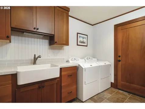 7850 Brooten Mountain Loop Pacific City OR 97135