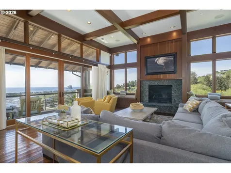 7850 Brooten Mountain Loop Pacific City OR 97135