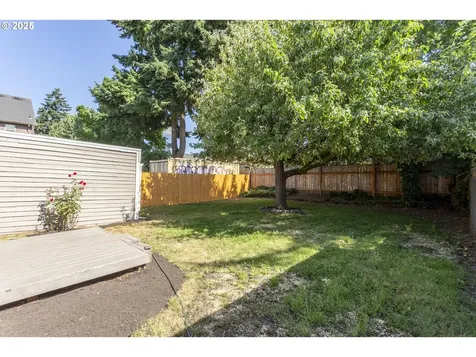 6922 SE Ramona Street Portland OR 97206