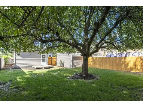 6922 SE Ramona Street Portland OR 97206
