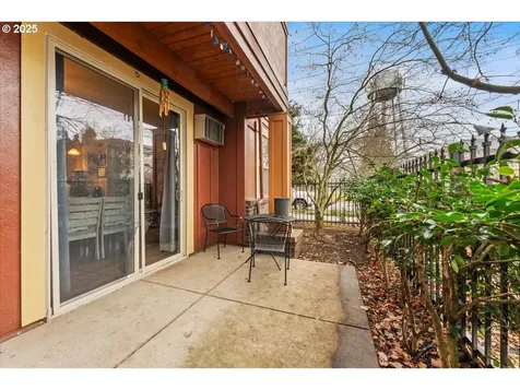 400 NE 100th Avenue Portland OR 97220