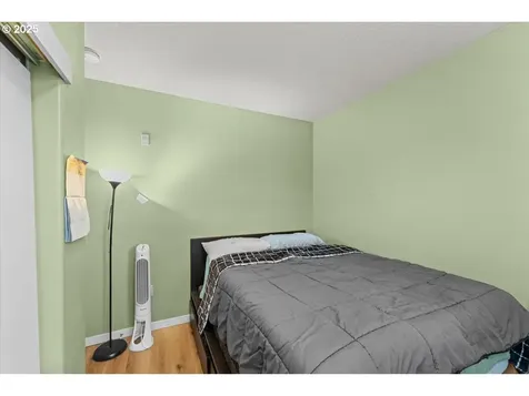 400 NE 100th Avenue Portland OR 97220