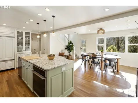 18336 Westview Drive Lake Oswego OR 97034