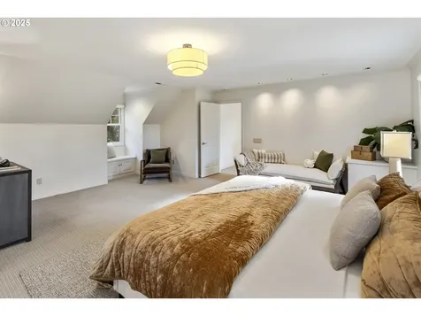 18336 Westview Drive Lake Oswego OR 97034