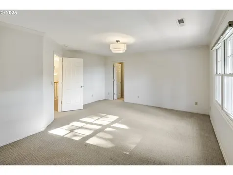 18336 Westview Drive Lake Oswego OR 97034