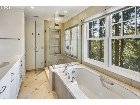 18336 Westview Drive Lake Oswego OR 97034
