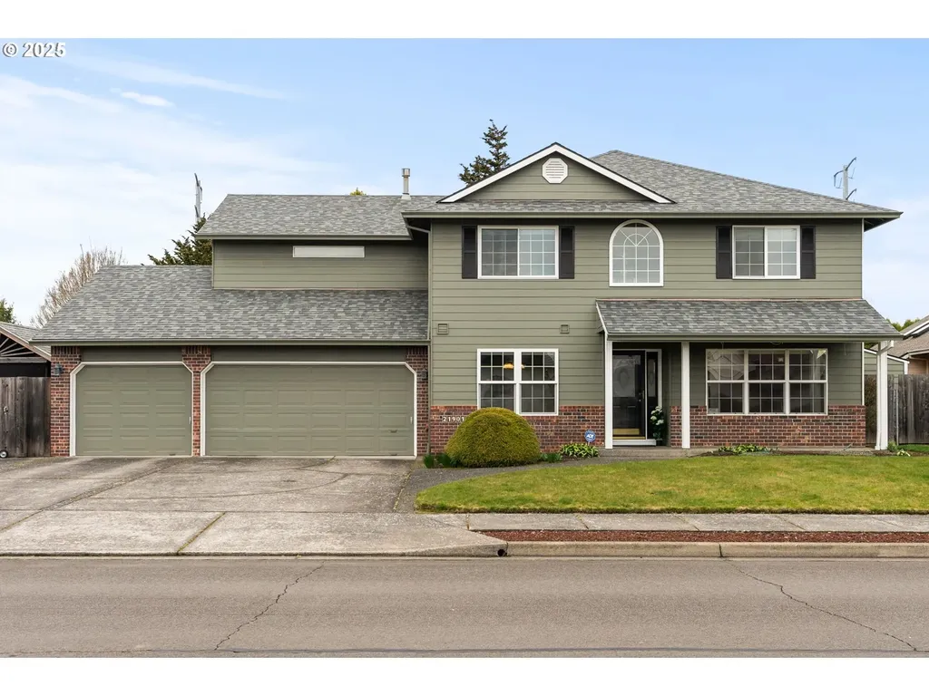 21901 NE Skidmore Street Fairview OR 97024