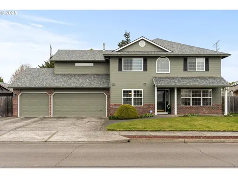 21901 NE Skidmore Street Fairview OR 97024
