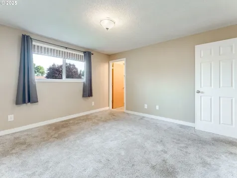 10303 NE 22nd Street Vancouver WA 98664