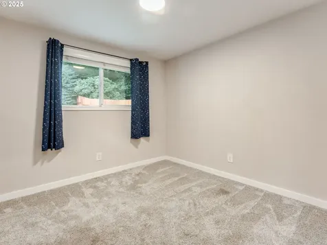 10303 NE 22nd Street Vancouver WA 98664