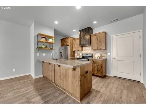 179 N 44th Place Ridgefield WA 98642