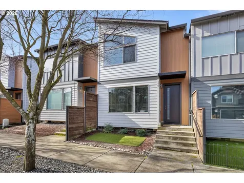 179 N 44th Place Ridgefield WA 98642