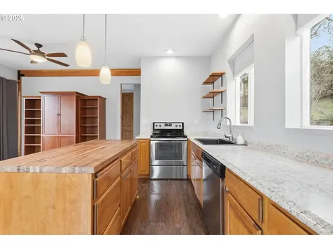 15920 SW Bridle Hills Drive Beaverton OR 97007