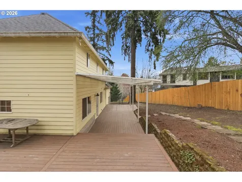 15920 SW Bridle Hills Drive Beaverton OR 97007