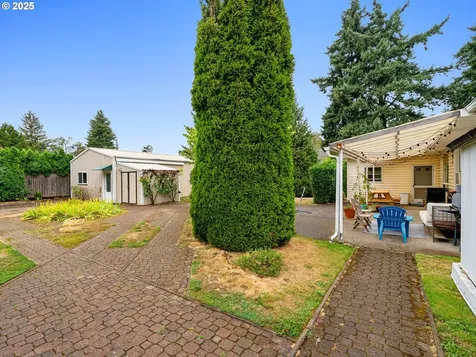 1245 NE 118th Avenue Portland OR 97220