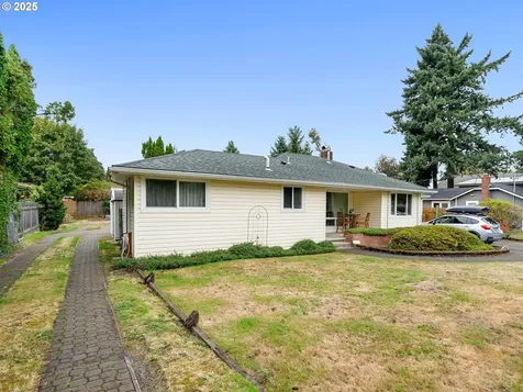 1245 NE 118th Avenue Portland OR 97220