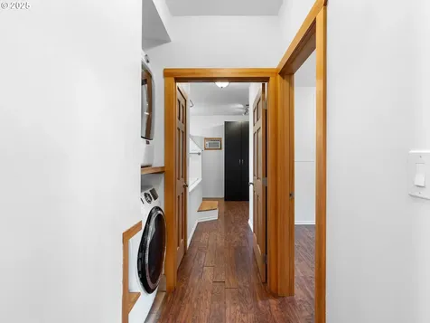 1245 NE 118th Avenue Portland OR 97220