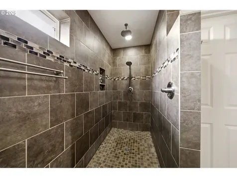 12404 NW 47th Avenue Vancouver WA 98685