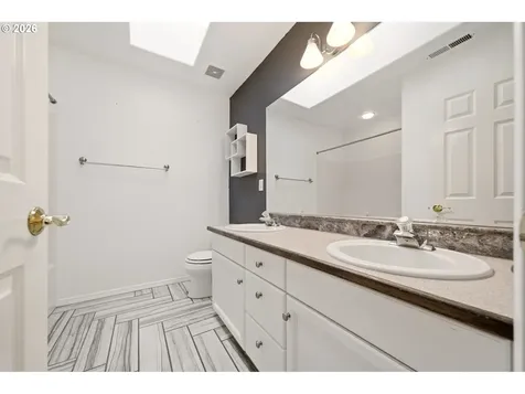 12404 NW 47th Avenue Vancouver WA 98685