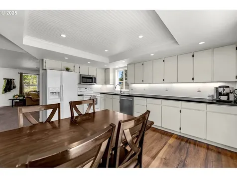 117 E Cushman Street Yacolt WA 98675