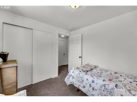 117 E Cushman Street Yacolt WA 98675