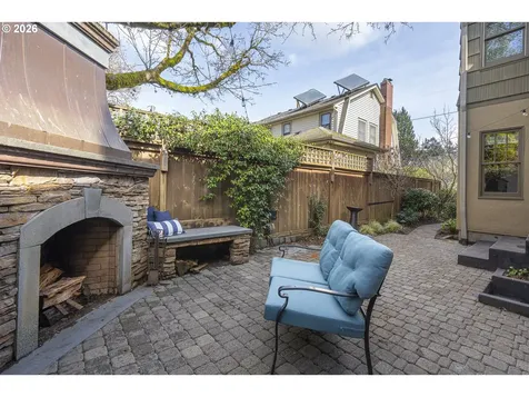 3217 NE Brazee Street Portland OR 97212