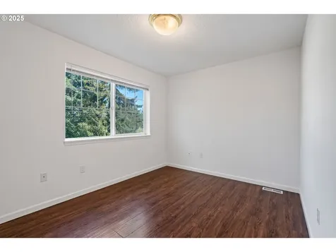 5206 NE Cesar E Chavez Boulevard Portland OR 97211