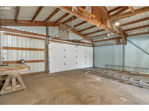 260 SE Port Avenue Lincoln City OR 97367