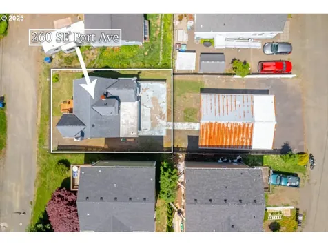 260 SE Port Avenue Lincoln City OR 97367