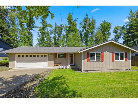 2080 W Harrison Avenue Cottage Grove OR 97424